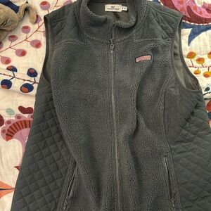 Vineyard Vines Vest XL
